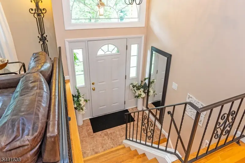 65 Fawnridge Dr, Washington, NJ 07853 - #3