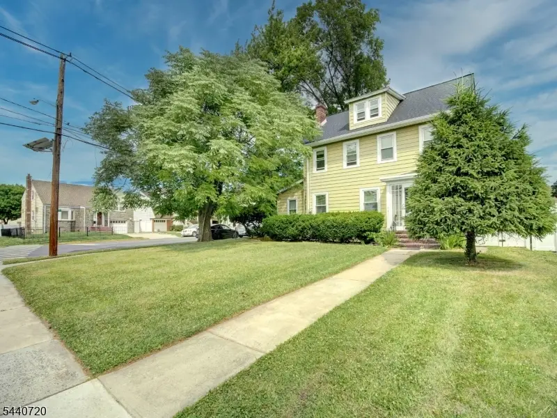 141 Parker Rd, Elizabeth, NJ 07208 - #1