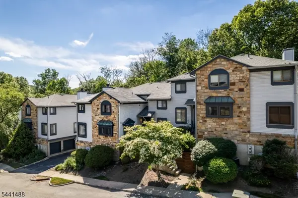 27 Overlook Dr, Independence Twp., NJ 07840