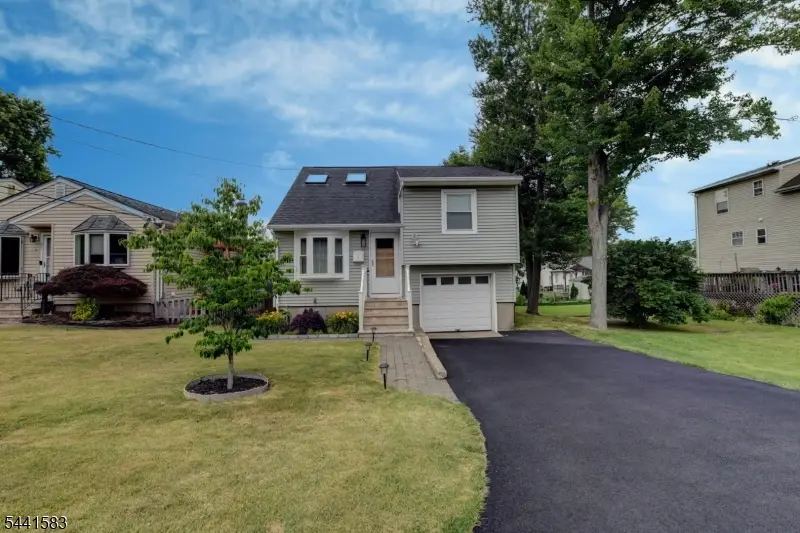 23 Ute Ave, Lake Hiawatha, NJ 07034 - #1