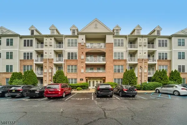6214 Brookhaven Ct #214, Riverdale Boro, NJ 07457