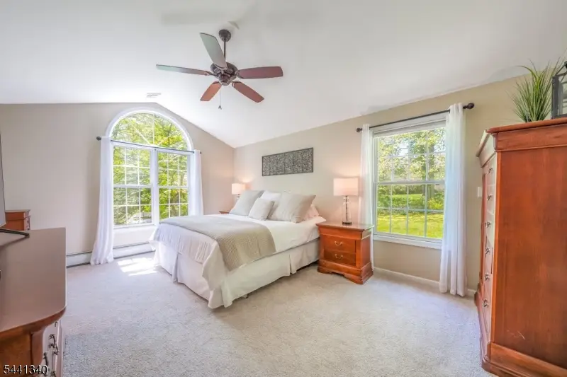 42 Chilton St, Bernardsville, NJ 07924 - #3