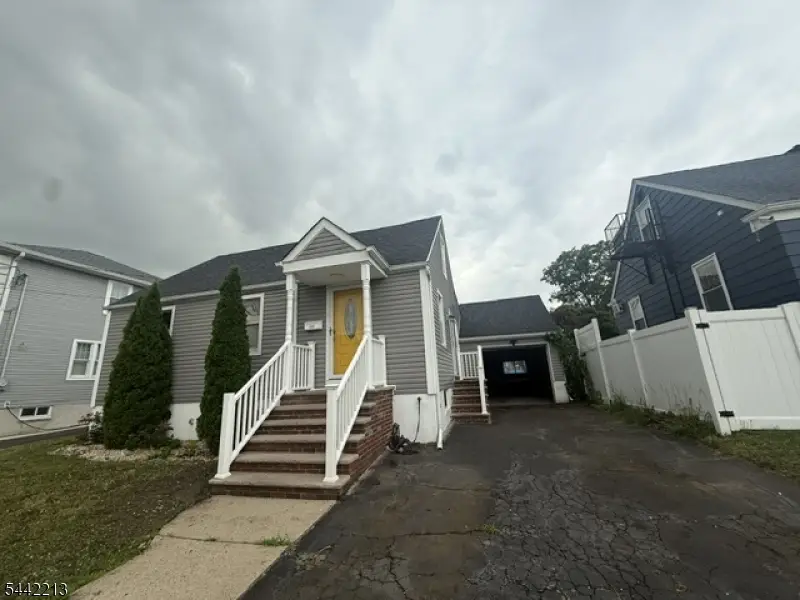 211 Bradford Ave, Linden, NJ 07036 - #2