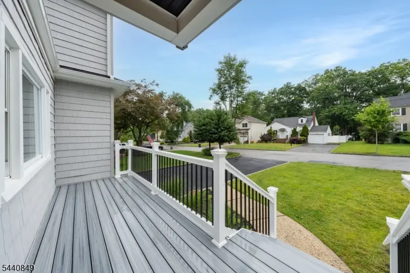 25 Montgomery Rd, Livingston, NJ 07039 - #3