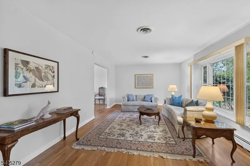 10 Rockledge Ter, Pequannock, NJ 07444 - #3