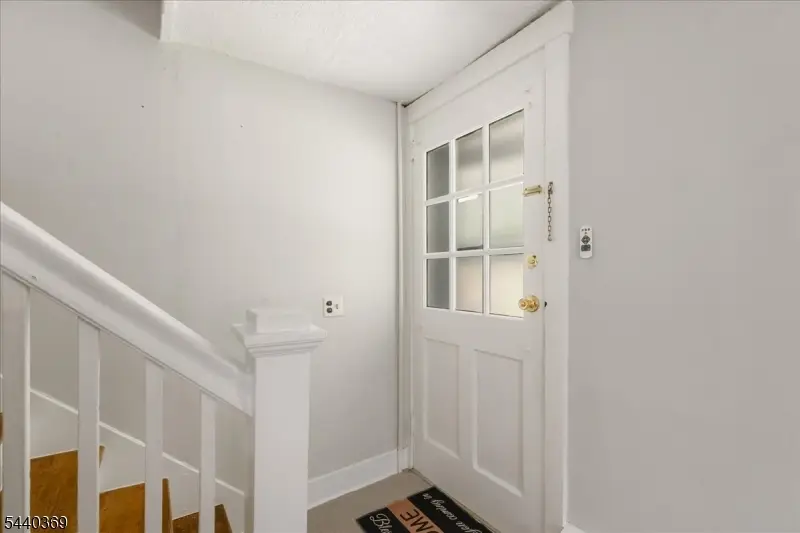 31 Center St, Bernardsville, NJ 07924 - #3