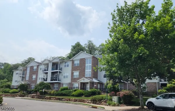 75 Mountainview Ct #75, Riverdale Boro, NJ 07457