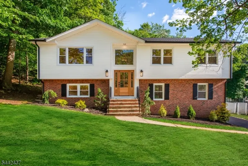 13 Arverne Rd, West Orange, NJ 07052 - #1