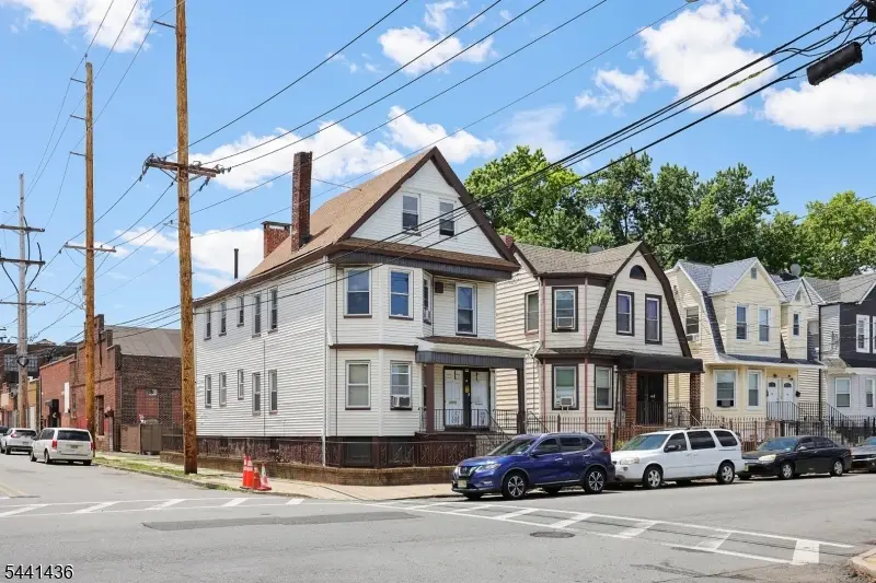 114 9th Ave, East Orange, NJ 07018 - #3