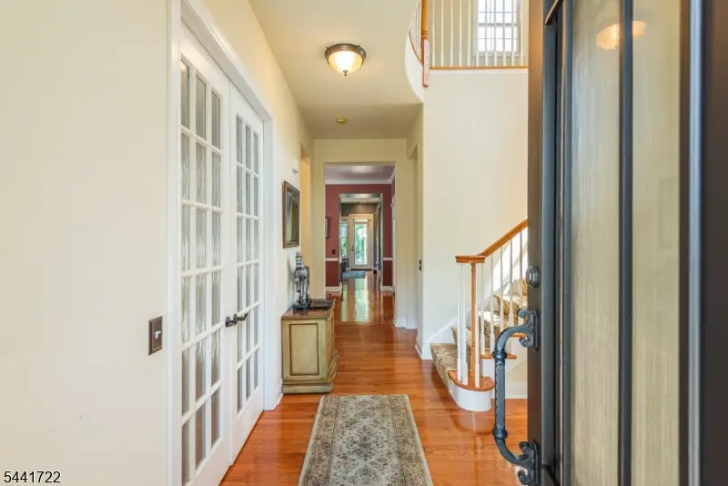 14 Bluffs Ct, Hamburg, NJ 07419 - #3