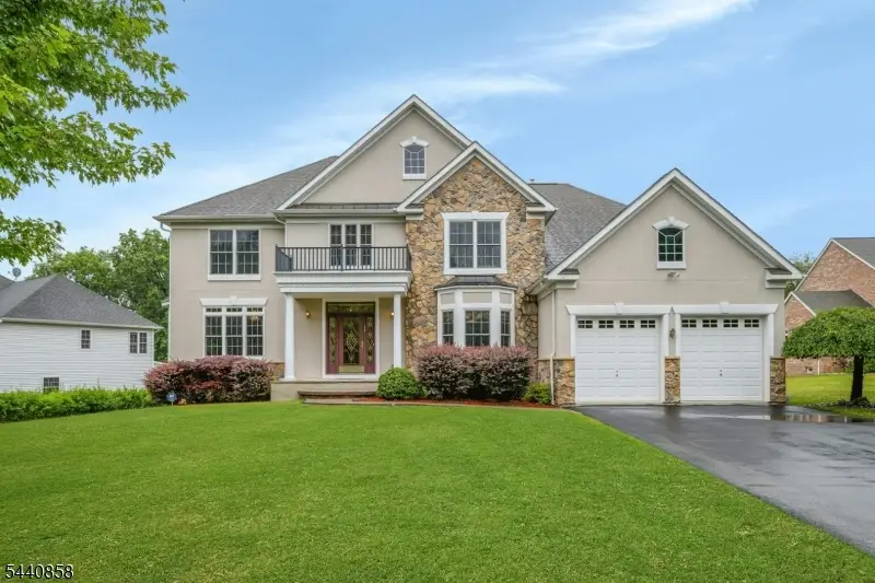 11 Skyview Ter, Riverdale, NJ 07457 - #1