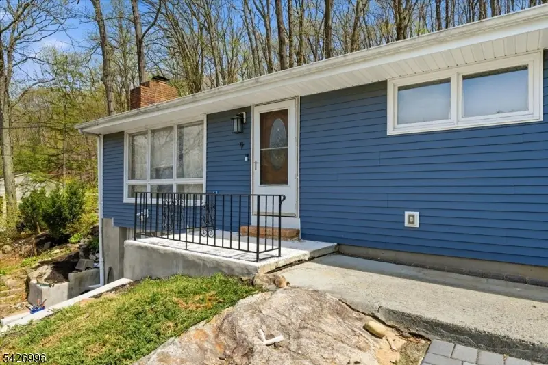 9 Hartung Ave, Riverdale, NJ 07457 - #3