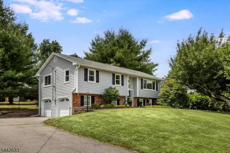 25 Kenmar Rd, Mount Olive, NJ 07828 - #2
