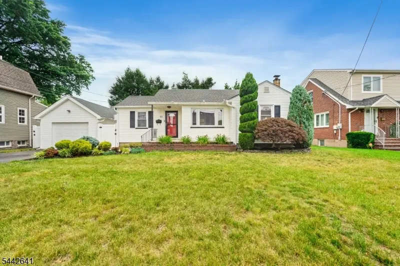 55 14th Ave, Elmwood Park, NJ 07407 - #2