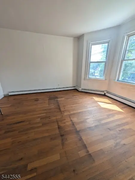 66 Erie St, Elizabethport, NJ 07206 - #3