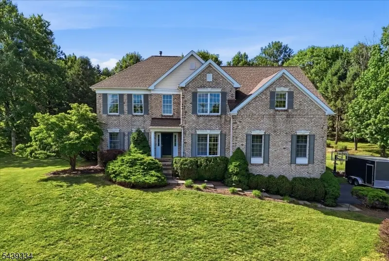 29 Old Schoolhouse Rd, Bethlehem, NJ 08802 - #3