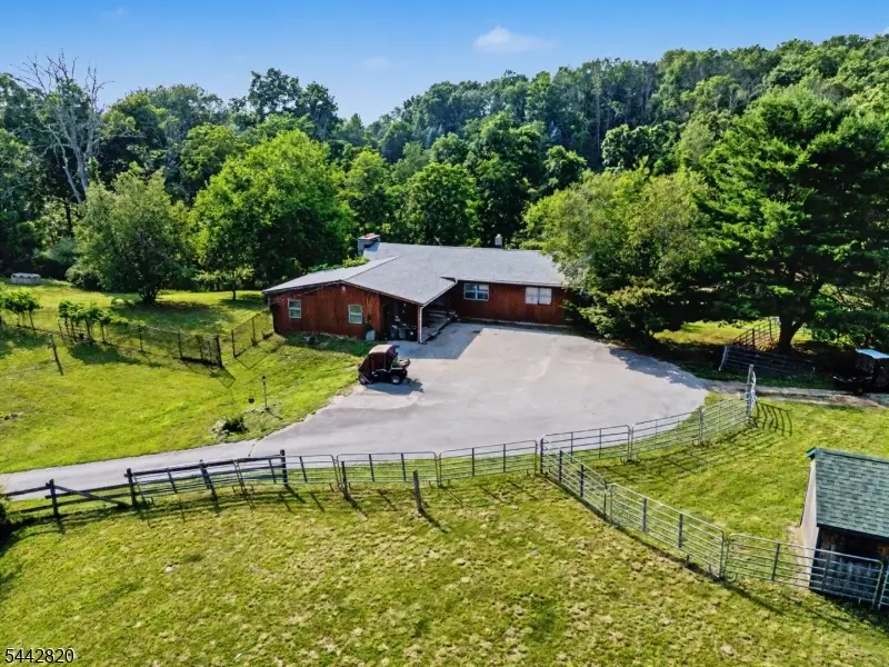 15 Plotts Rd, Hampton, NJ 07860 - #2