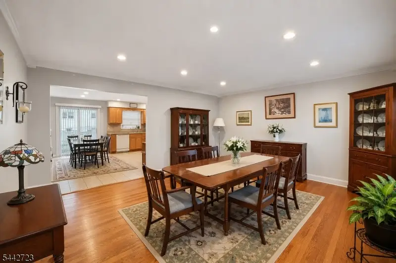 54 Haverhill Ave, Woodland Park, NJ 07424 - #2