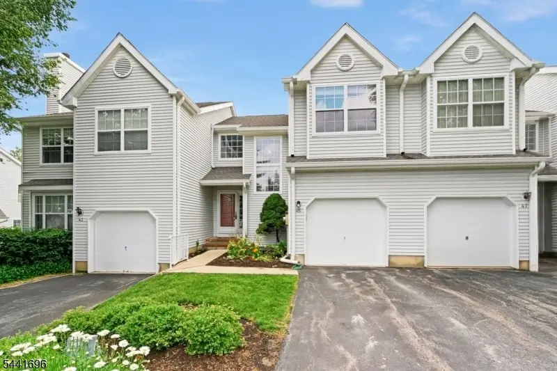 45 Weatherhill Rd, Hamburg, NJ 07419 - #1