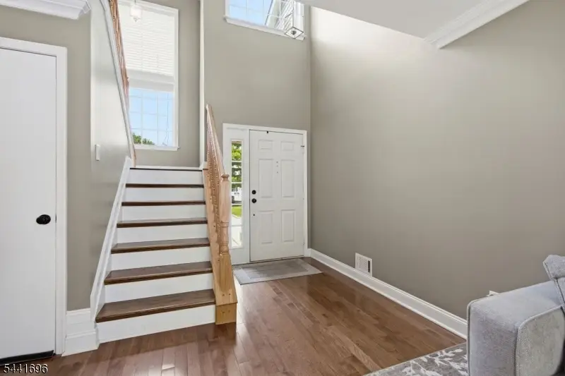 45 Weatherhill Rd, Hamburg, NJ 07419 - #2