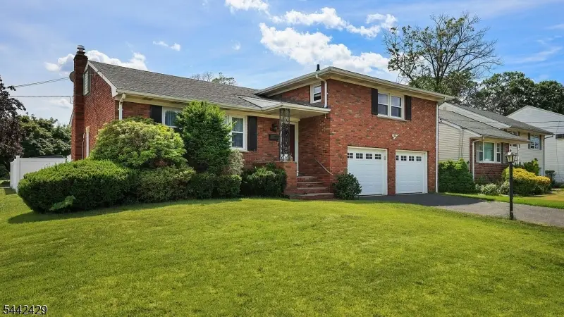 2101 Orchard Ter, Linden, NJ 07036 - #1