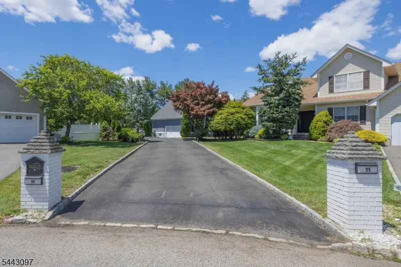 11 Gates Pl, Wayne, NJ 07470 - #3