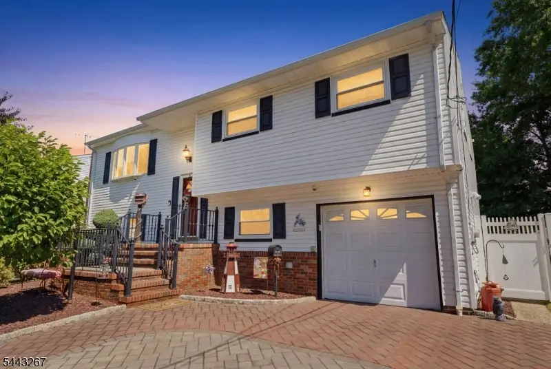 62 Pinho Ave, Carteret, NJ 07008 - #1