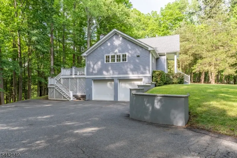 901 Evergreen Ln, Stillwater, NJ 07860 - #3