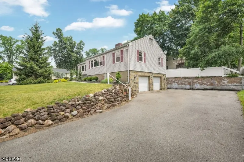 48 Lake Dr East, Packanack Lake, NJ 07470 - #3