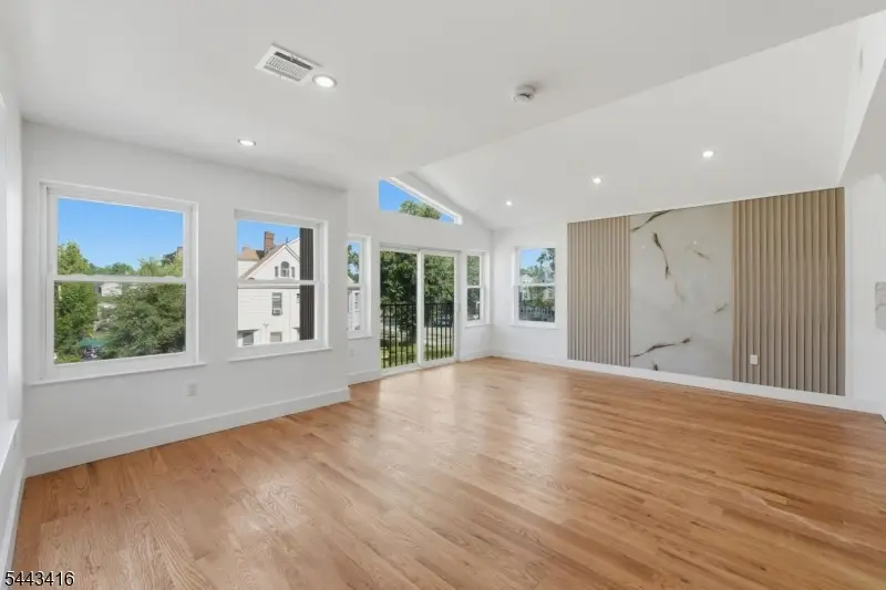 130 N 17th St, East Orange, NJ 07017 - #2