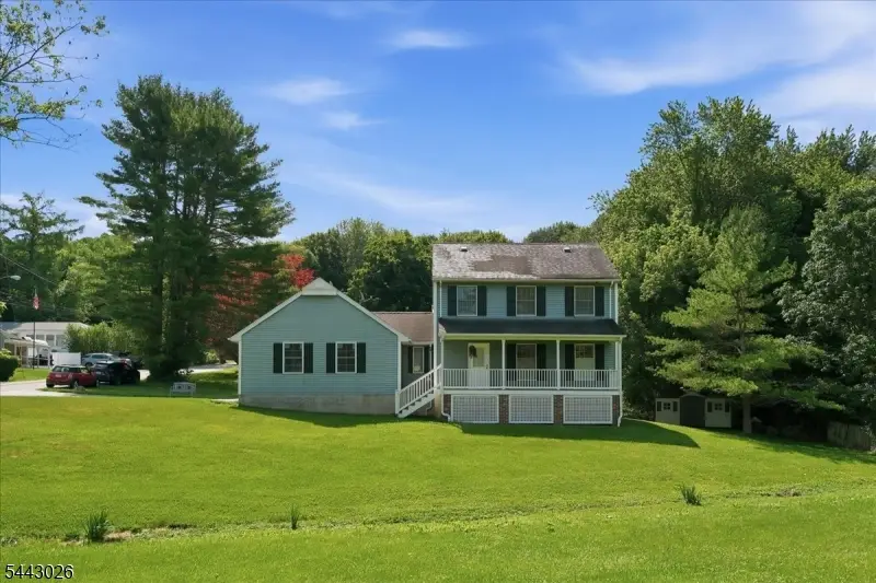 12 Mountain View St, Hamburg, NJ 07419 - #3
