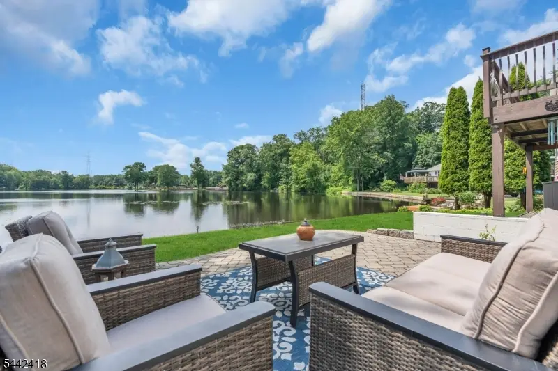 3 Duck Point Trl, Lake Hopatcong, NJ 07849 - #3