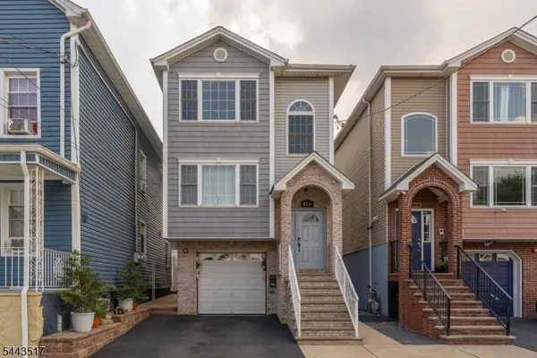 426 Marshall St, Elizabeth City, NJ 07206
