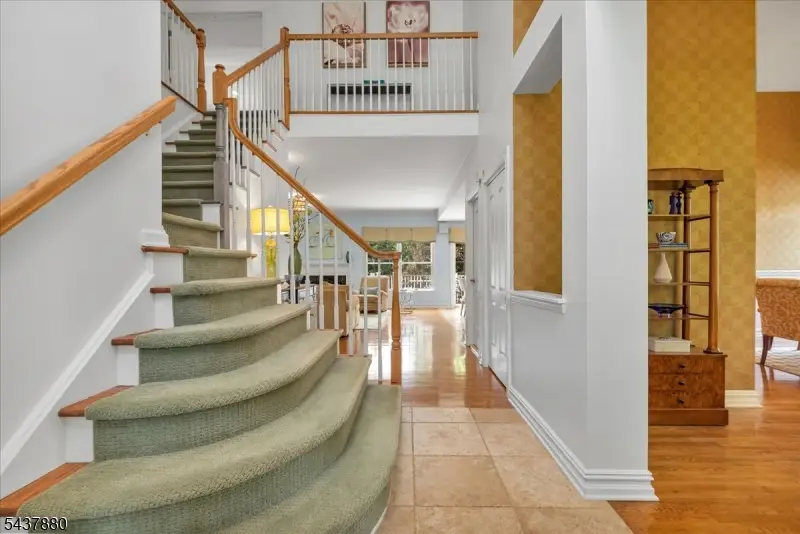 6 Barnstable Rd, Berkeley Heights, NJ 07922 - #3