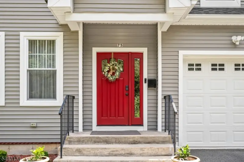 75 Bowlby St, Dover, NJ 07801 - #3