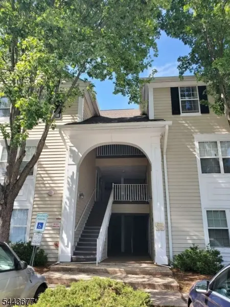 18V Ashington Club Road #18V, Far Hills Boro, NJ 07931