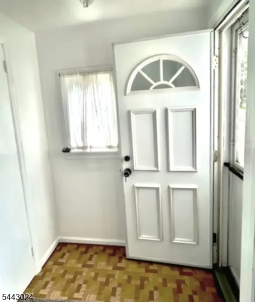 220 Penfield Pl, Dunellen, NJ 08812 - #3