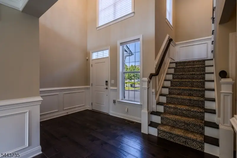96 Van Cleef Dr, Whitehouse Station, NJ 08889 - #3