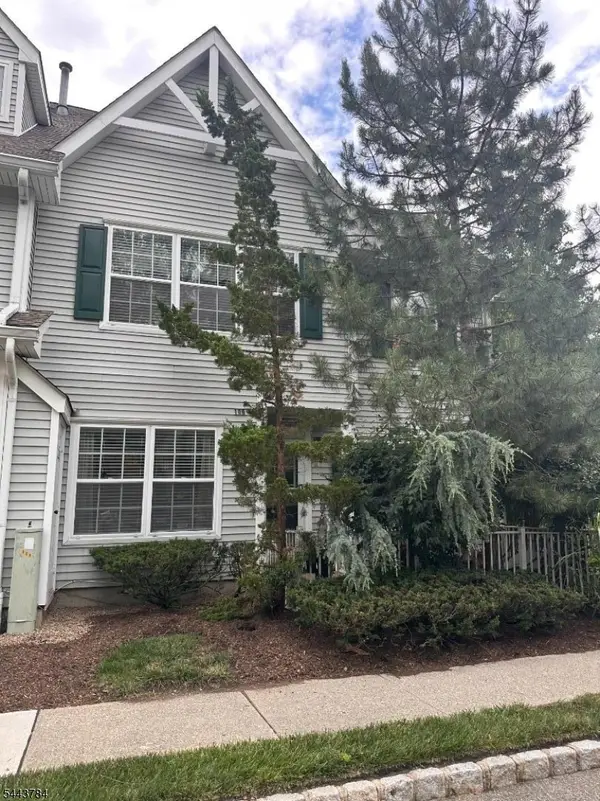100 Chatfield Drive, Pequannock Twp., NJ 07444