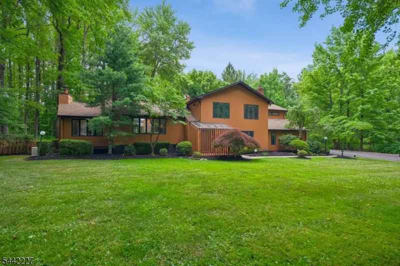 39 Highlander Dr, Scotch Plains, NJ 07076 - #2