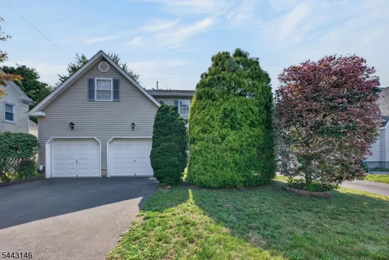 408 Prospect Ave, Dunellen, NJ 08812 - #1