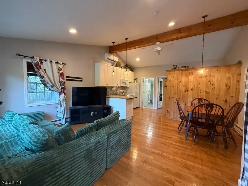 105 Lakeside Dr, Vernon, NJ 07461 - #3
