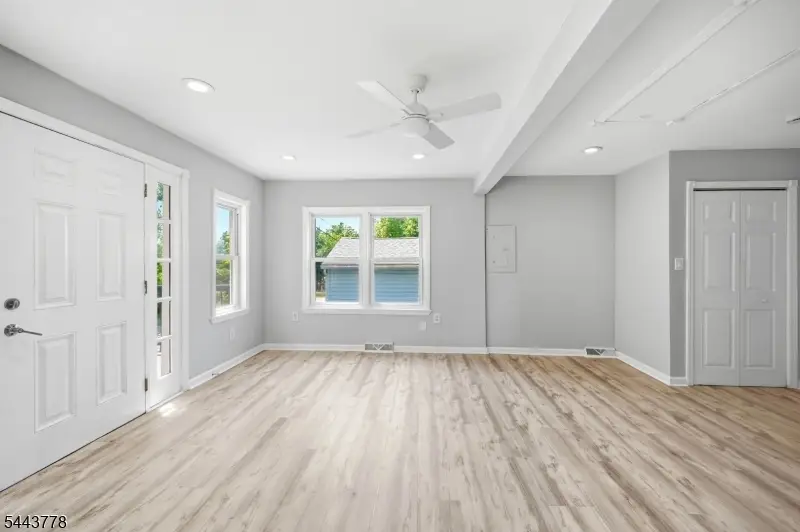 82 Fairview Dr, Milford, NJ 07480 - #3