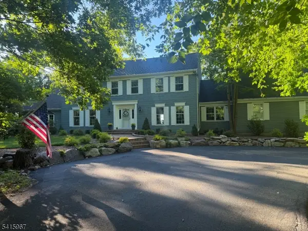 12 Laurel Hill, Rockaway Twp., NJ 07435