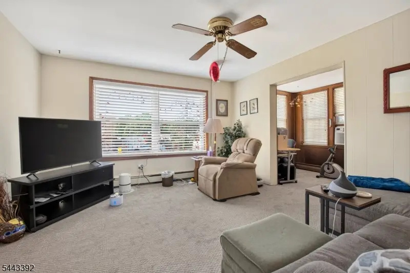 6 Crestwood Ct, Lincoln Park, NJ 07035 - #3