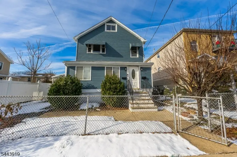 811 Jackson Ave, Linden, NJ 07036 - #1