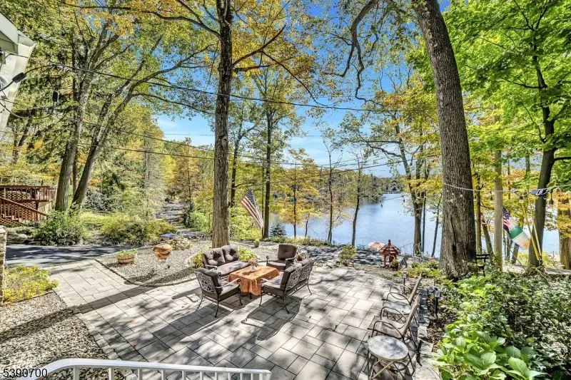 51 Lakeside Dr, Highland Lakes, NJ 07422 - #2
