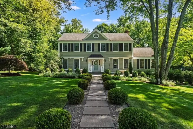 29 Birch Dr, Basking Ridge, NJ 07920 - #2