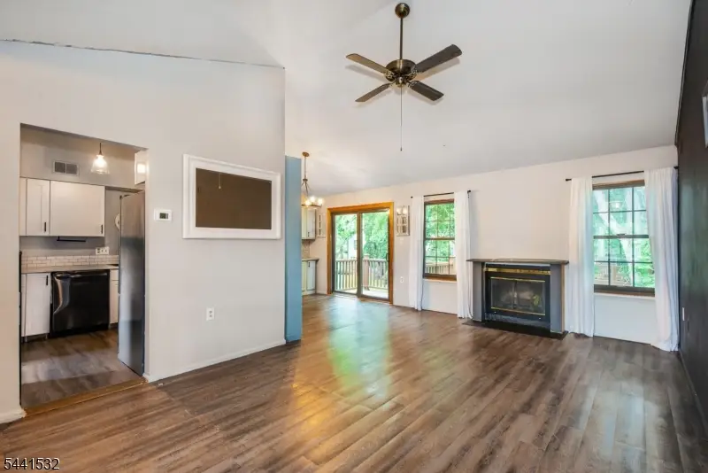 46 Duck Hawk Ct, Allamuchy, NJ 07840 - #2