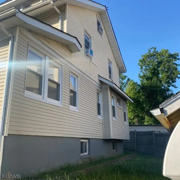 77 Wagner Pl, Irvington, NJ 07111 - #3